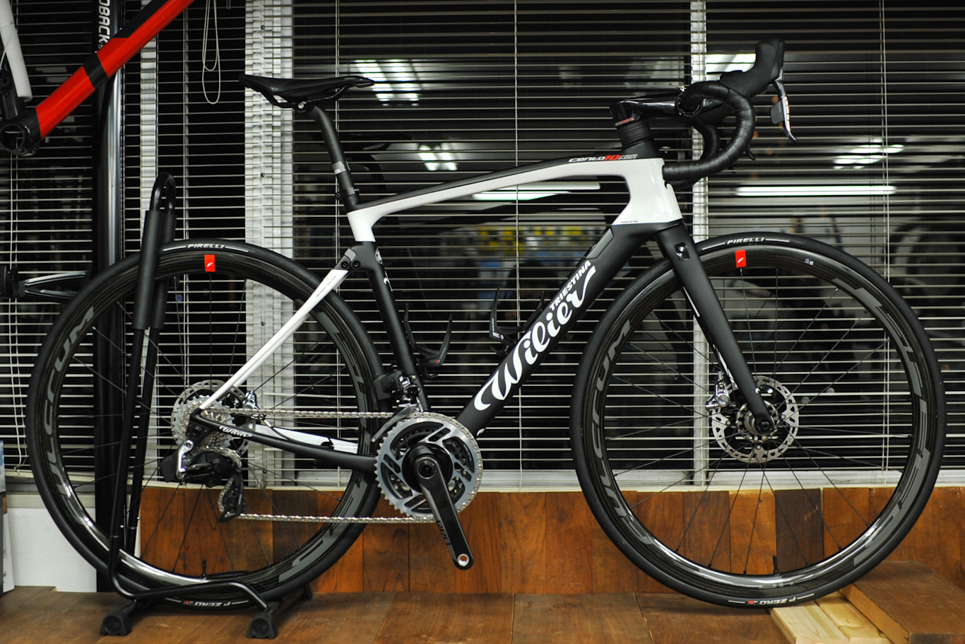 wilier cento10 NDR e-tap Mサイズ