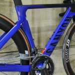 CANYON組立サービス　エアロロードと言えば今はコレでは？　AEROAD CF SLX