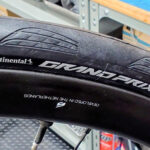 ロードバイクタイヤの性能はどこで変わるのか フラッグシップとセカンドグレードの違い